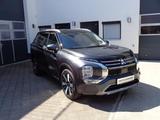 Mitsubishi Outlander 2.4L PHEV TOP 2-Farb - Mitsubishi Outlander in Stuttgart