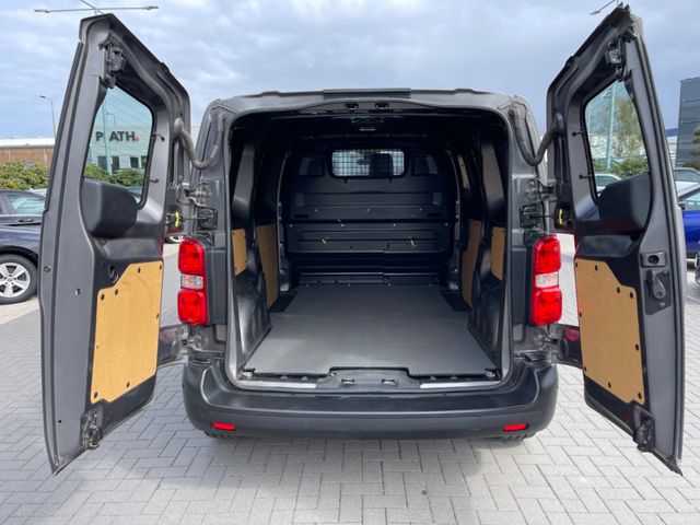 Toyota Proace Verso L1 Kasten Meister Grau Schaltgetriebe