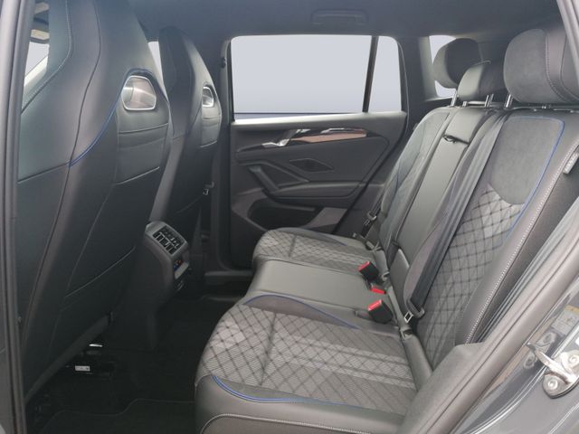 Tiguan R-Line 1.5 eTSI DSG AHK+NAVI+NEUES MODELL