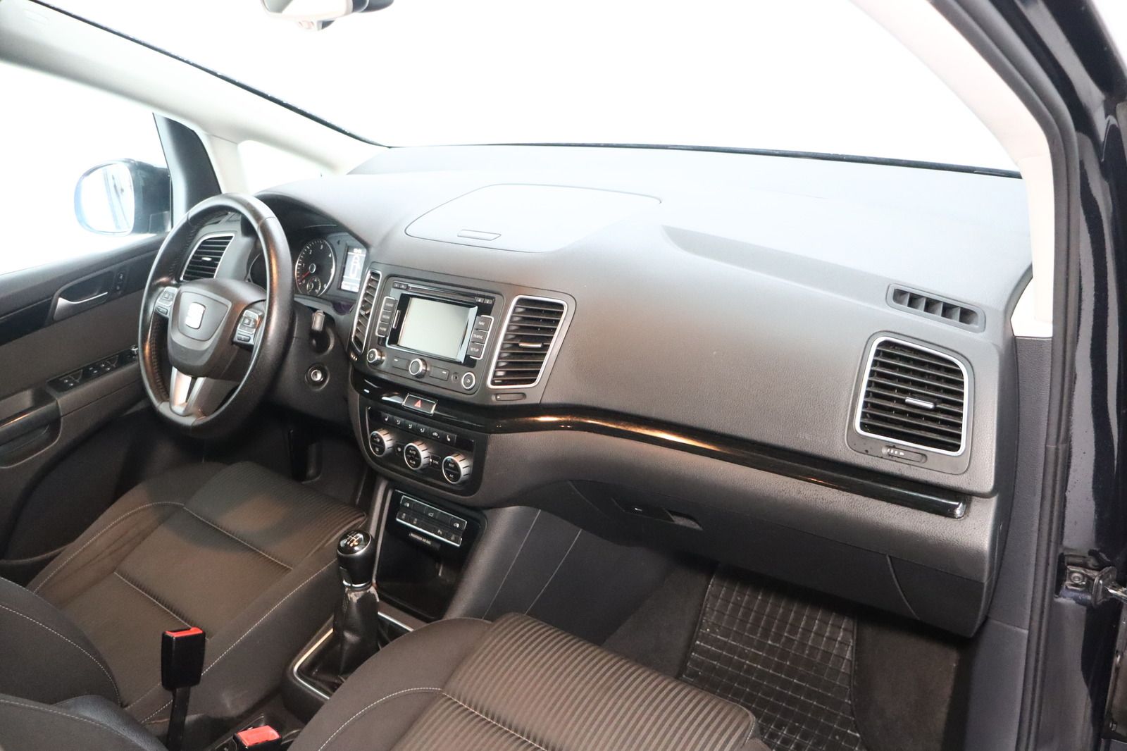 Fahrzeugabbildung SEAT Alhambra 2.0 TDI Stylance 7- Sitzer