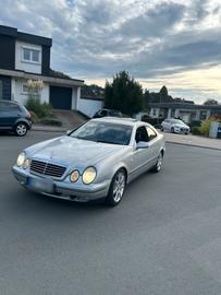 1997 Mercedes-BENZ CLK 照片 1