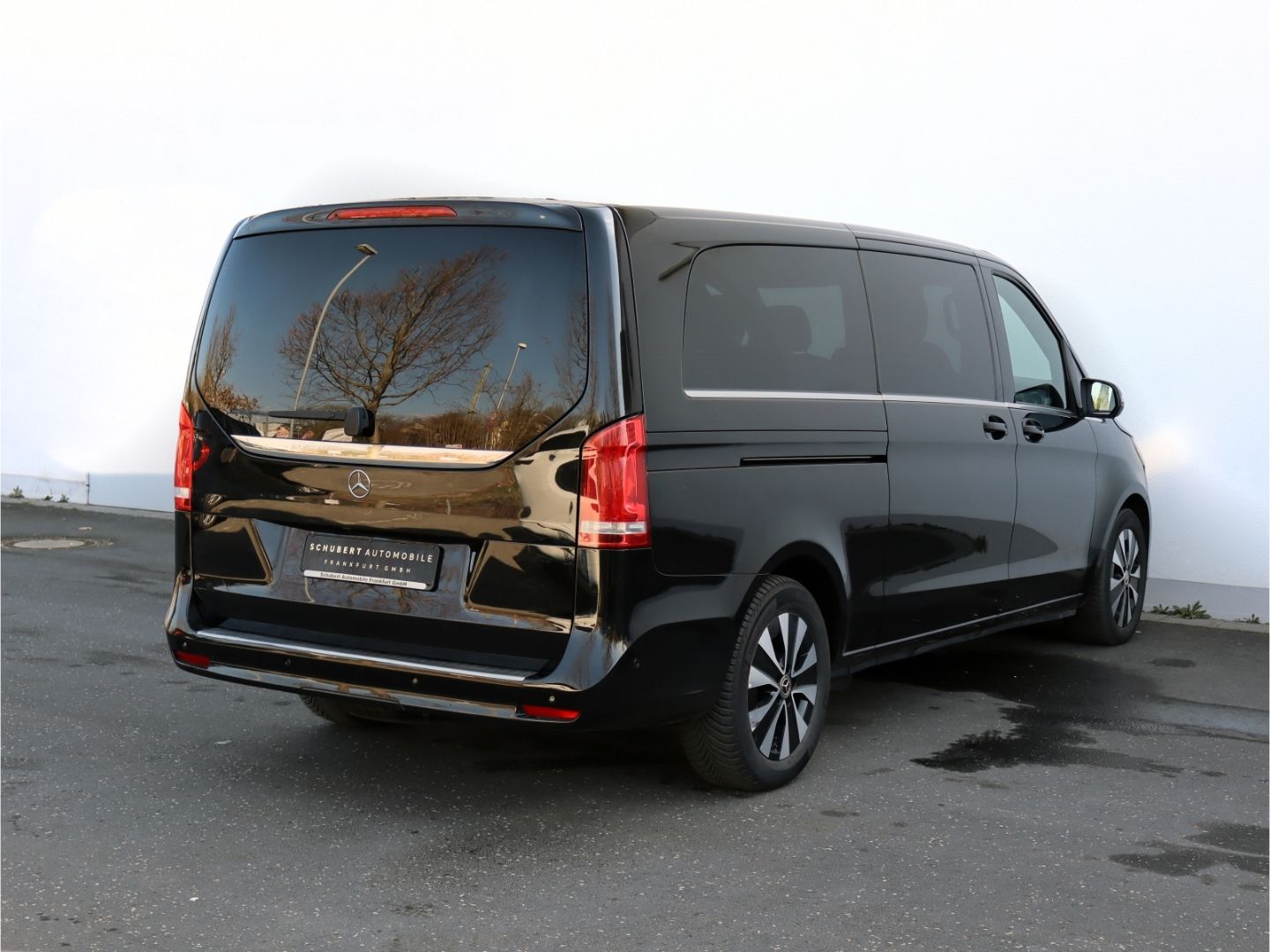 Mercedes-Benz V 300 d AVANTGARDE extralang 8 Sitzer imagem 2