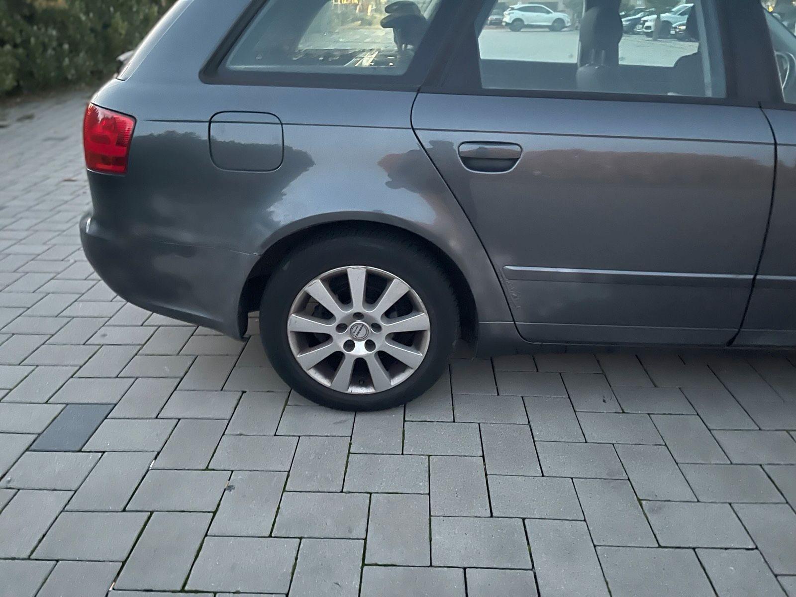 Audi A4 2006 — photo 8