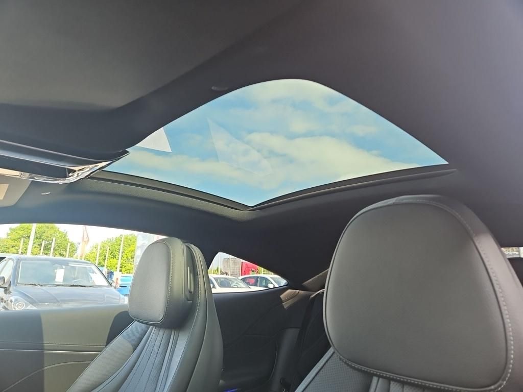 Fahrzeugabbildung Mercedes-Benz CLE 200 Coupé AMG AHK ACC Pano Sitzklima 360°