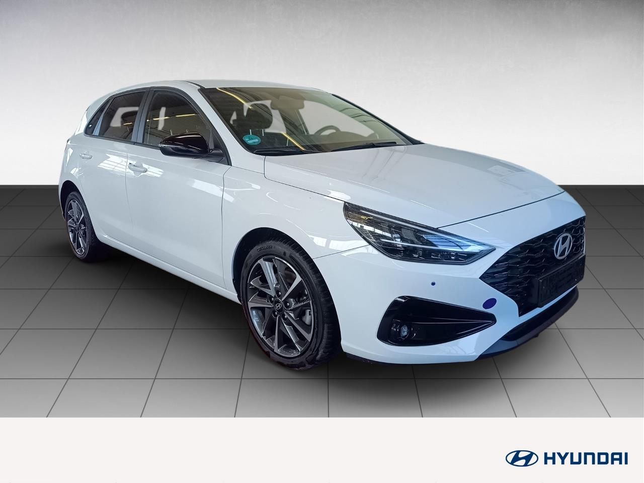 Fahrzeugabbildung Hyundai i30 1.5T DCT ADVANTAGE LED*SHZ*LHZ*NAV*USB*CARPL