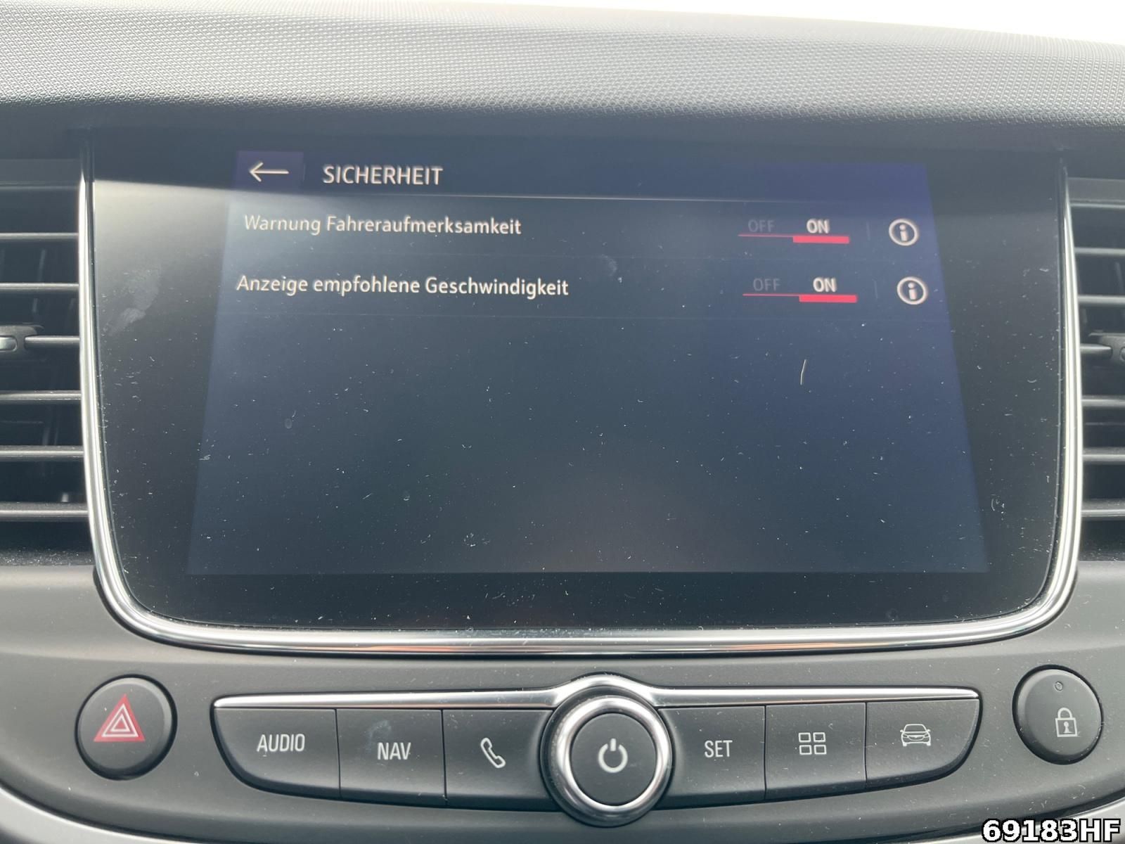 Fahrzeugabbildung Opel Crossland Enjoy 1.2 Diesel 81kW*KAMERA*PDC*DAB*