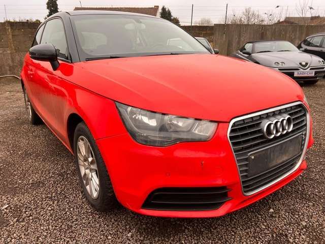 Audi A1 1.6 TDi 105cv Ambition