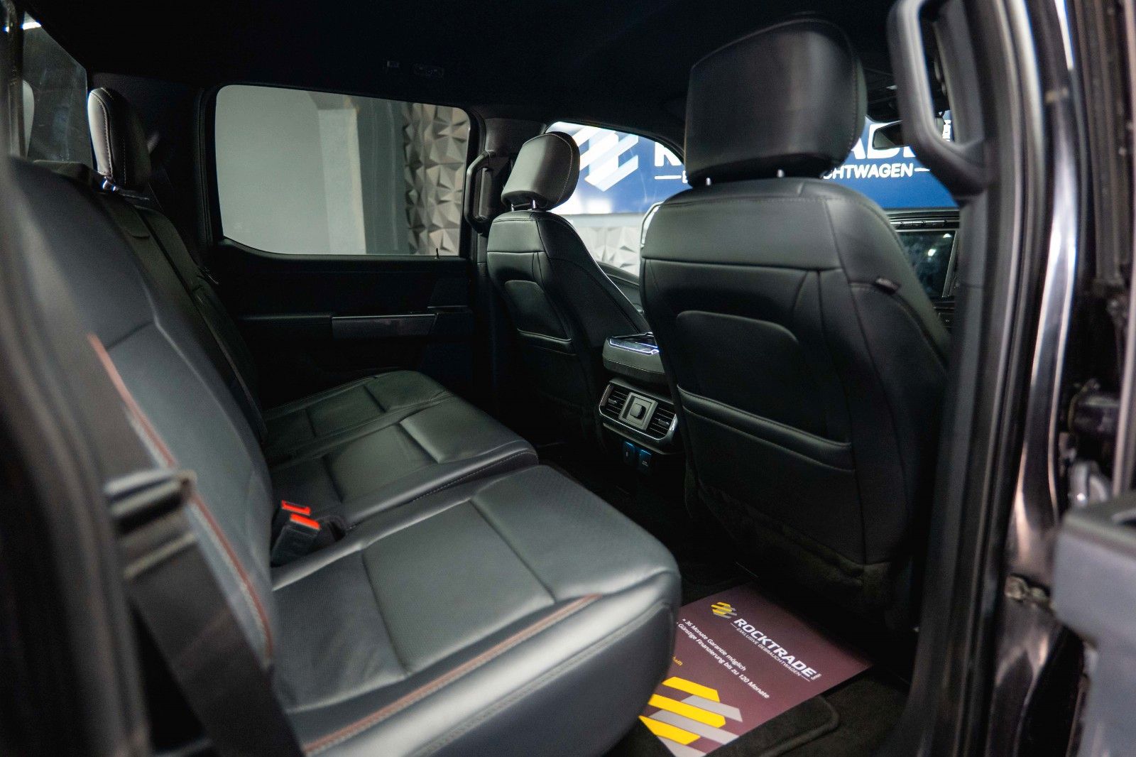 Fahrzeugabbildung Ford F150 5.0L V8 4x4 SuperCrew Longbed RAPTOR 19%