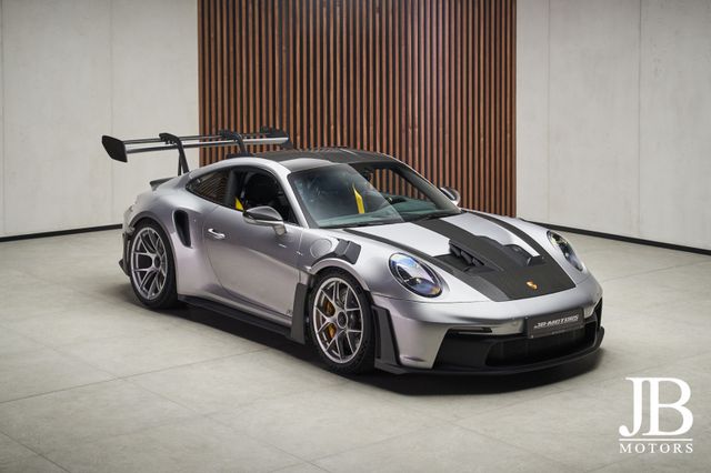PORSCHE 992 GT3 RS Weissach PCCB Lift Clubsport Approved