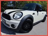MINI Clubman Cooper/LEDER/PANORMA/XENON/NAVI/VOLL - : Clubman