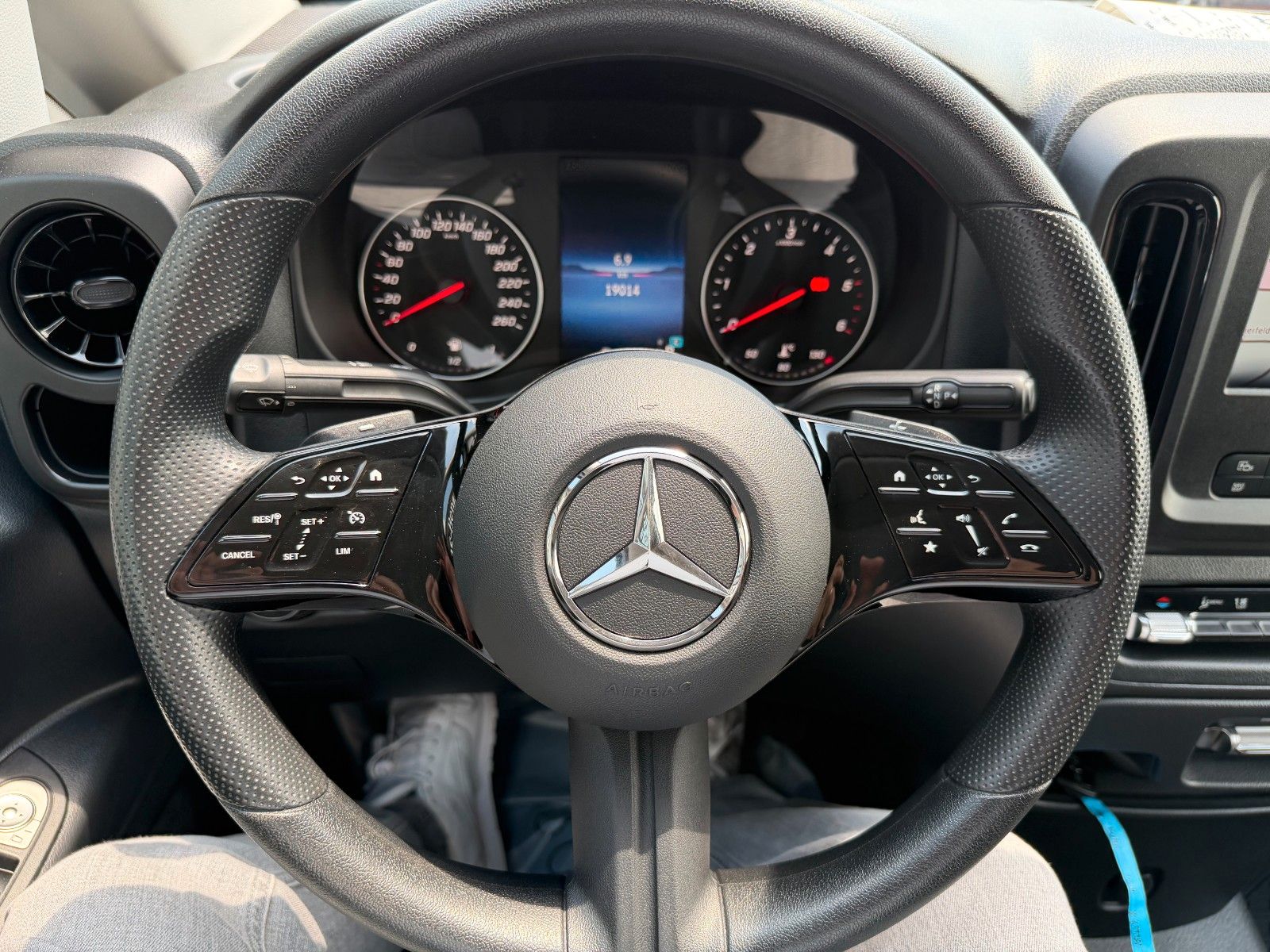 Fahrzeugabbildung Mercedes-Benz Vito 116 CDI 9G Extral Klima Kamera Navi