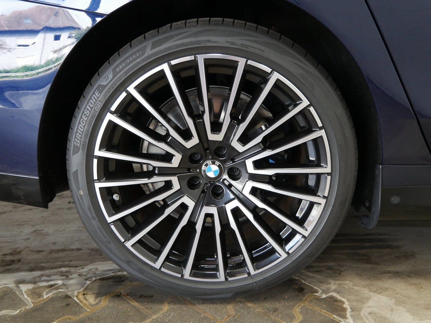 BMW 750 - Bild 13