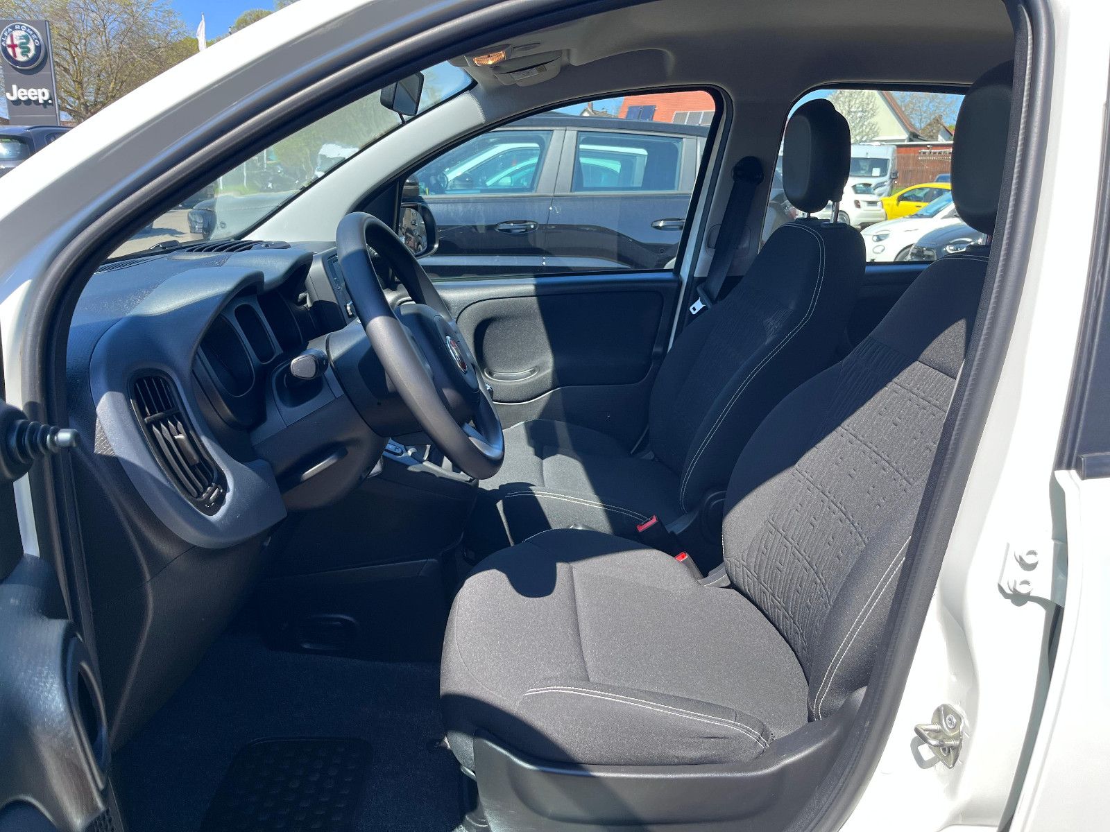 Fahrzeugabbildung Fiat Panda Hybrid