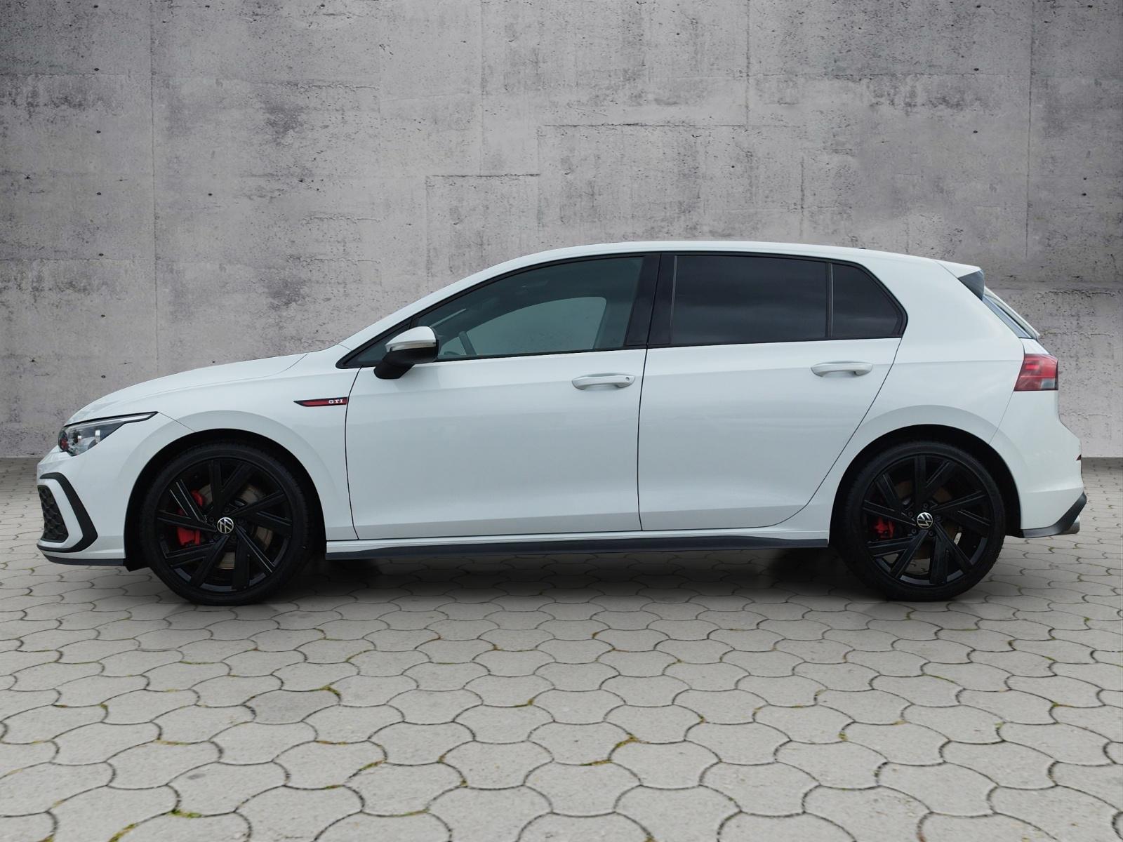 Volkswagen Golf VIII GTI 2.0 TSI LED+/ACC/SHZ/L+S