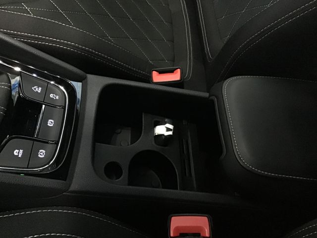 Fahrzeugabbildung Skoda Karoq Sportline 2.0 TSI 4x4 DSG/AHK/Navi/ACC/DCC