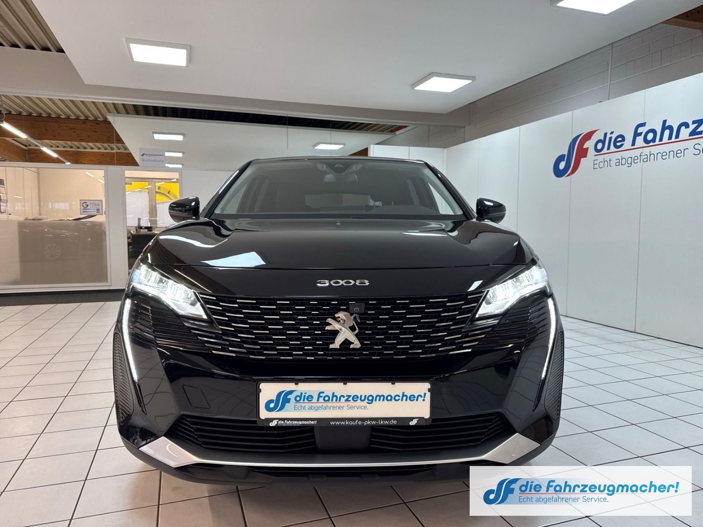 Fahrzeugabbildung Peugeot 3008 Allure Pack Navi Digitales Cockpit LED El.