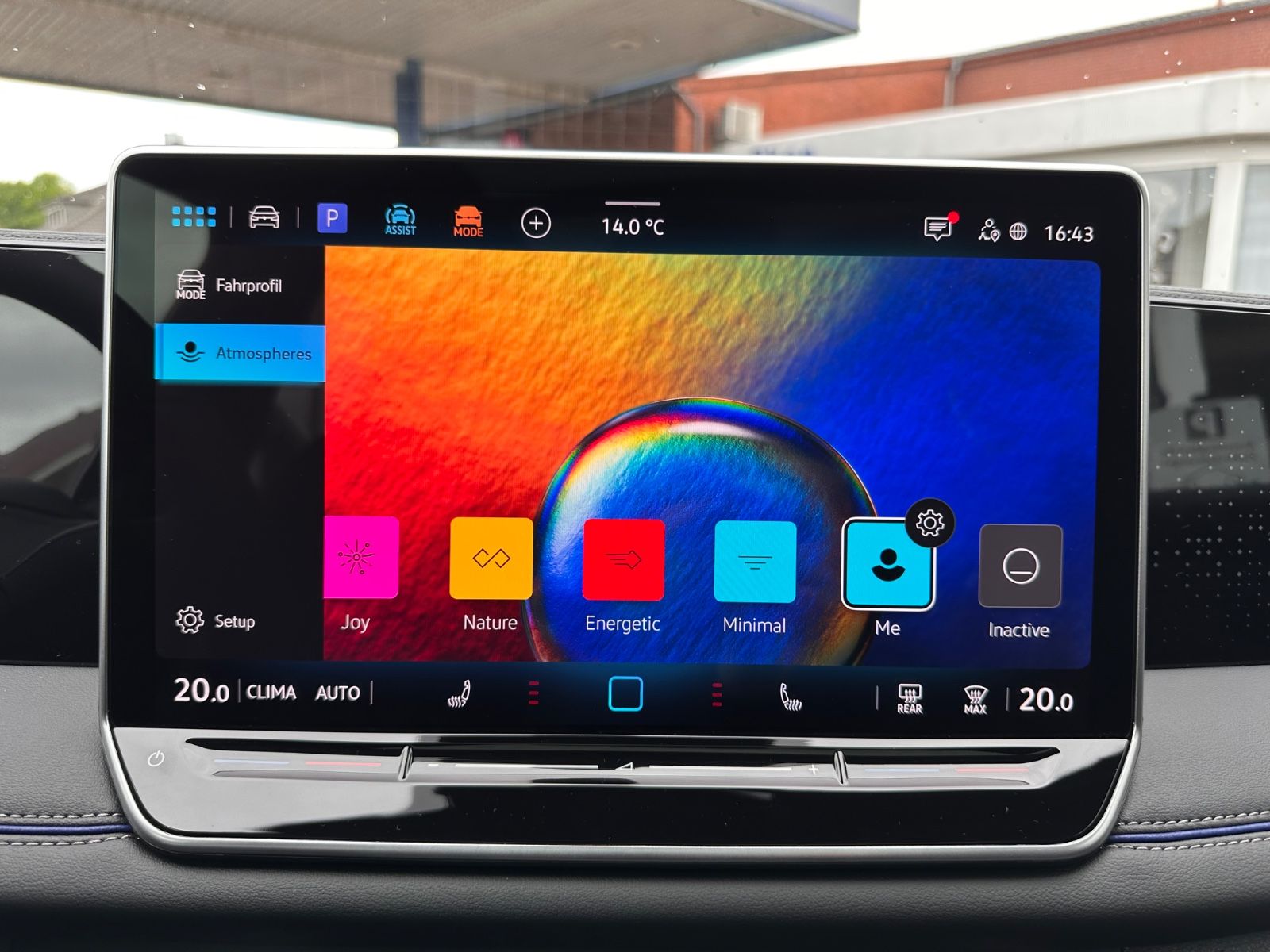 Fahrzeugabbildung Volkswagen Tiguan 2.0 TDI 4M R-Line AHK/Black/Pano/ACC/LED
