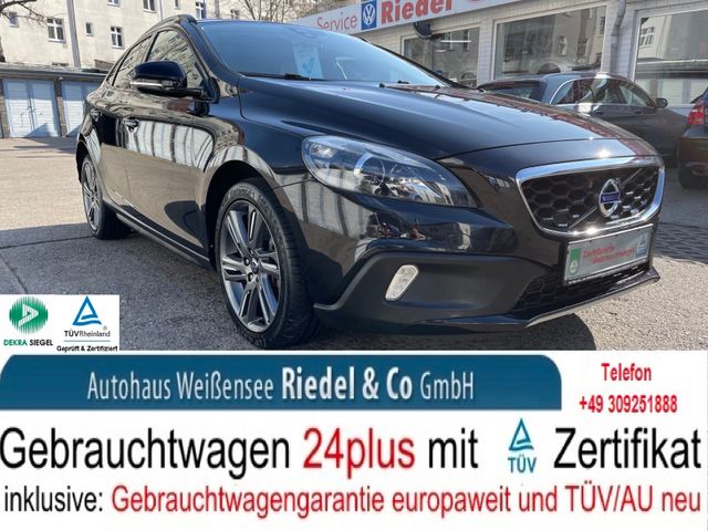 Volvo V40 2.0 TDI D3 Geartronic Cross Country Momentum