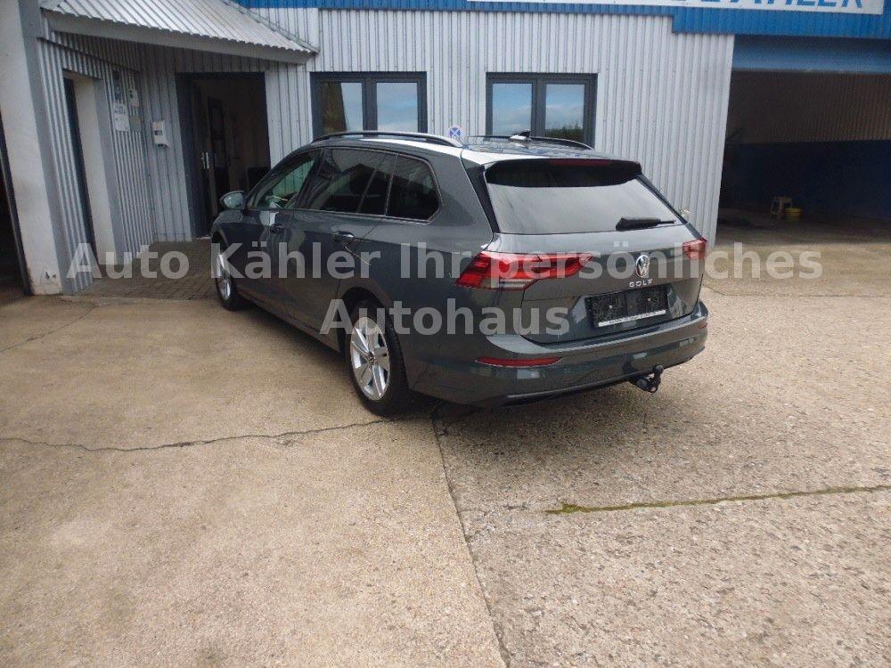 Volkswagen Golf VIII Variant Life TDI DSG AHK