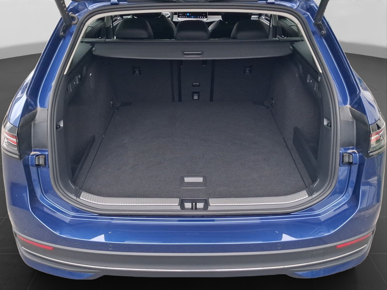 Volkswagen Passat Variant - Bild 15