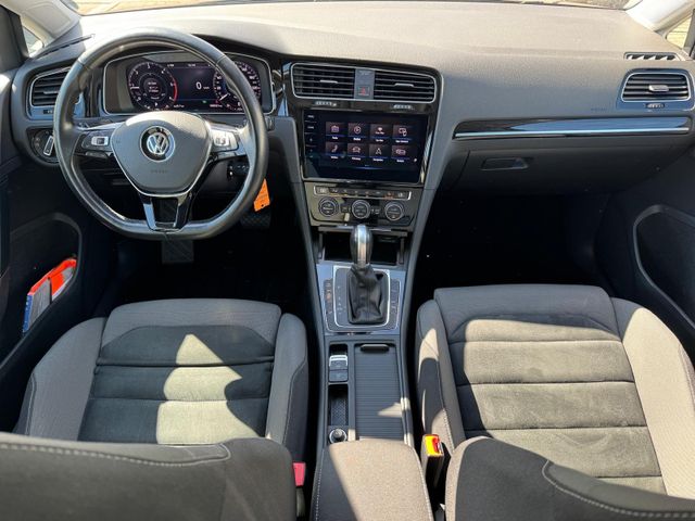 Golf Variant Highline 2,0 TDI DSG 4MOTION / AHK