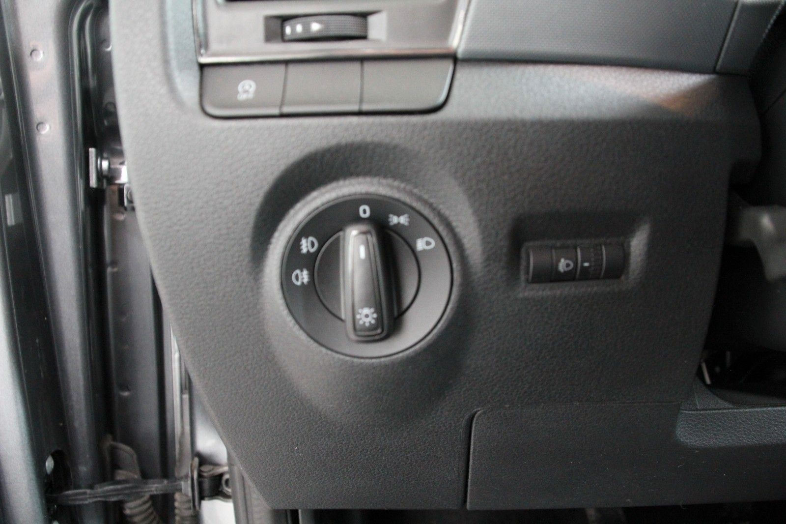 Fahrzeugabbildung SKODA Fabia Combi Active