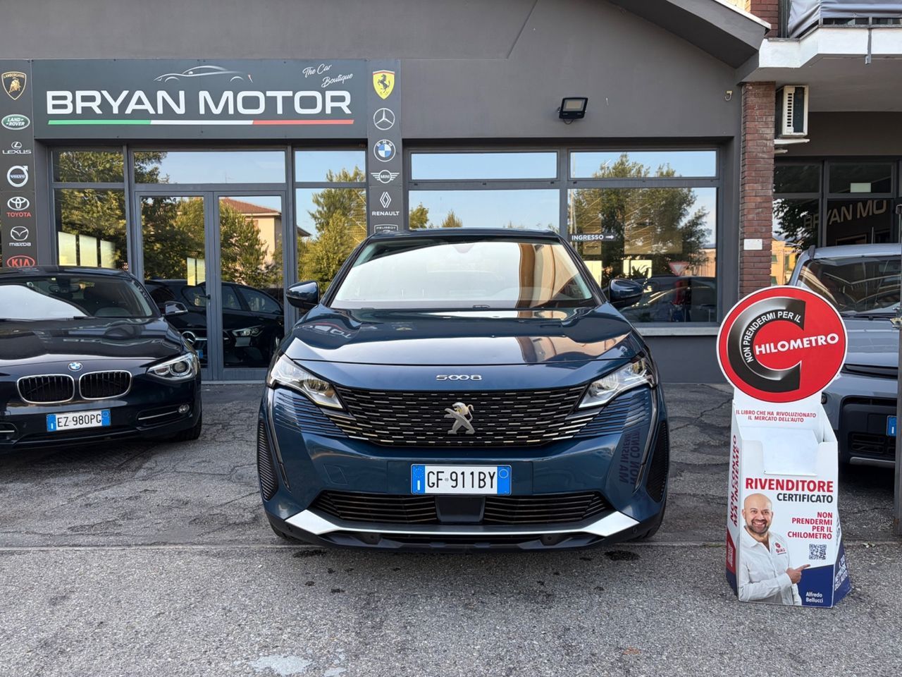 Peugeot 5008 BlueHDi 130 S&S EAT8 Active Pack imagem 3