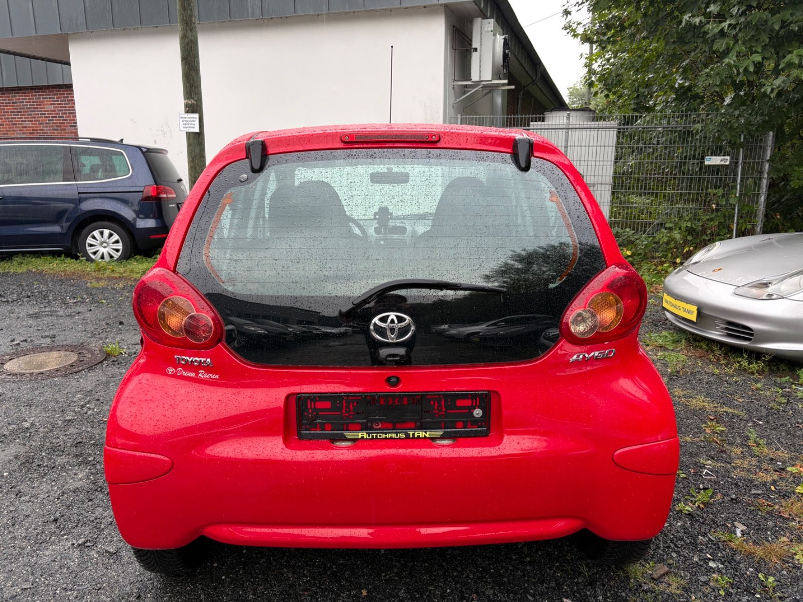 Fahrzeugabbildung Toyota Aygo AYGO * TÜV & Ölwechsel NEU *