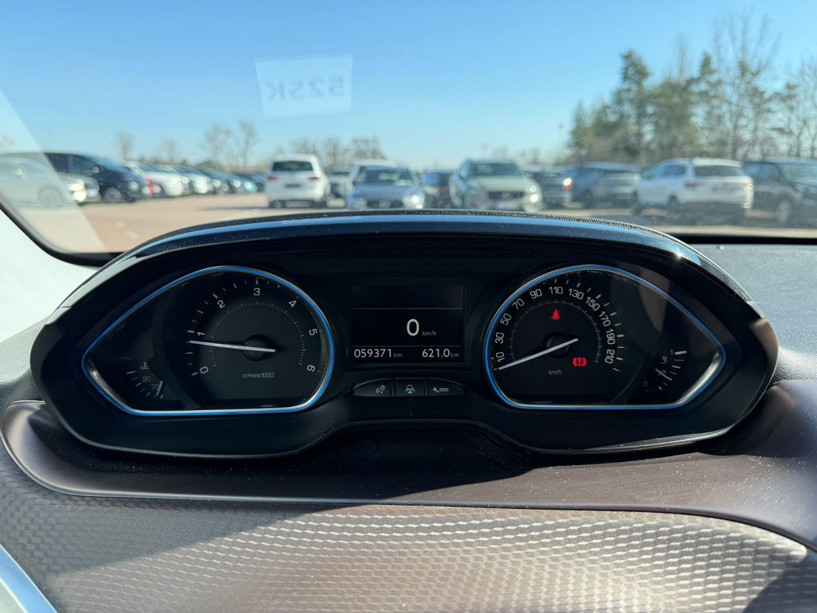 Fahrzeugabbildung Peugeot 2008 Allure