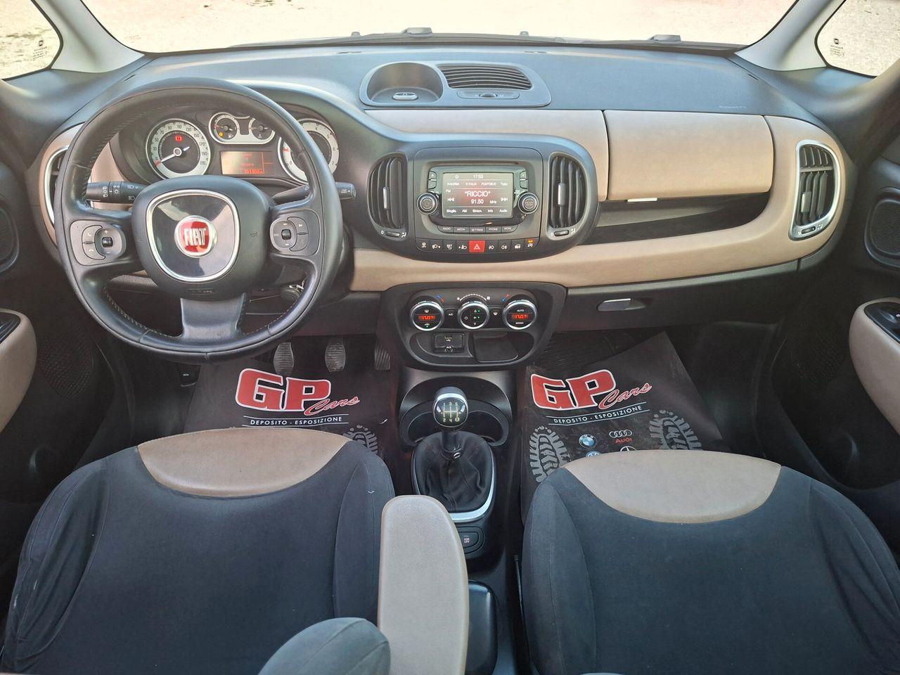 Fiat 500L 2012 — photo 14