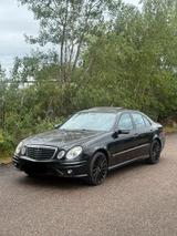 Mercedes-Benz Mercedes E Klasse 420 V8 314ps Pack Amg - Mercedes-Benz E 420 mit Diesel-Antrieb