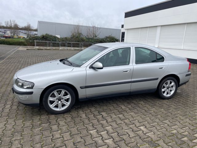 Volvo S60 2.4,Automatikgetriebe,Vollleder,