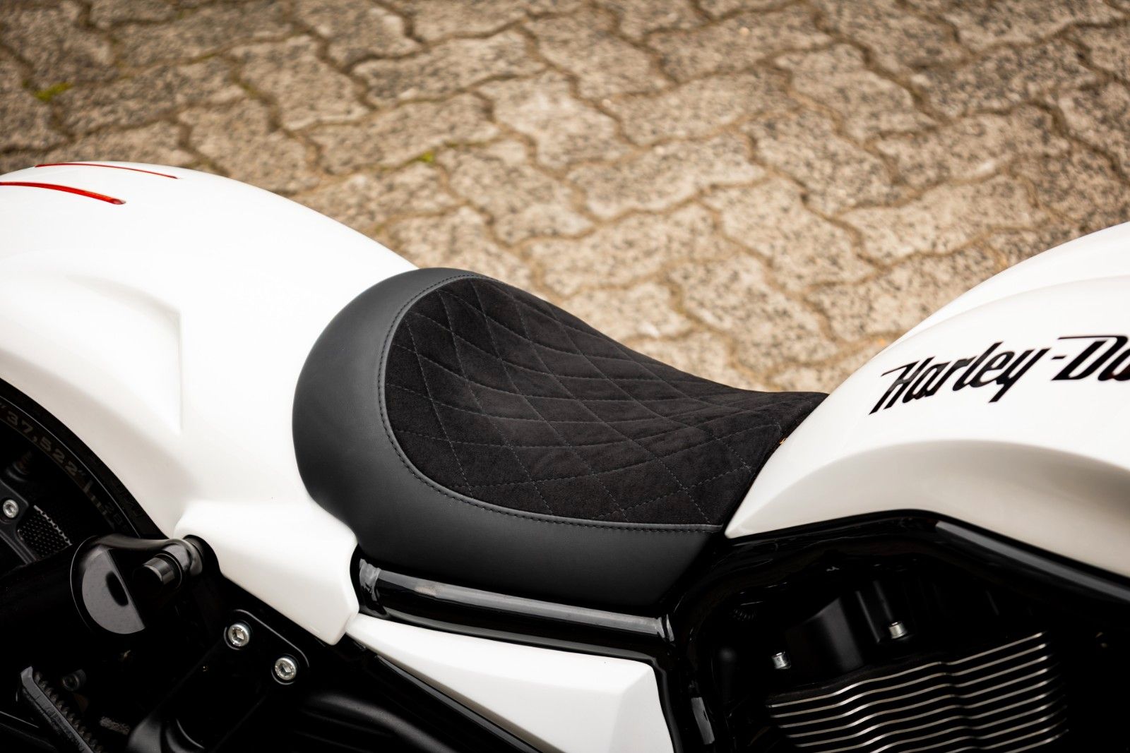 Fahrzeugabbildung Harley-Davidson VRSCDX Night Rod Special -BBC- Jekill&Hyde-