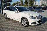Mercedes-Benz C180 CGI*Schiebedach*Automatik*Xenon*Navi*SHZ* - Mercedes-Benz C 180 Gebrauchtwagen in Augsburg