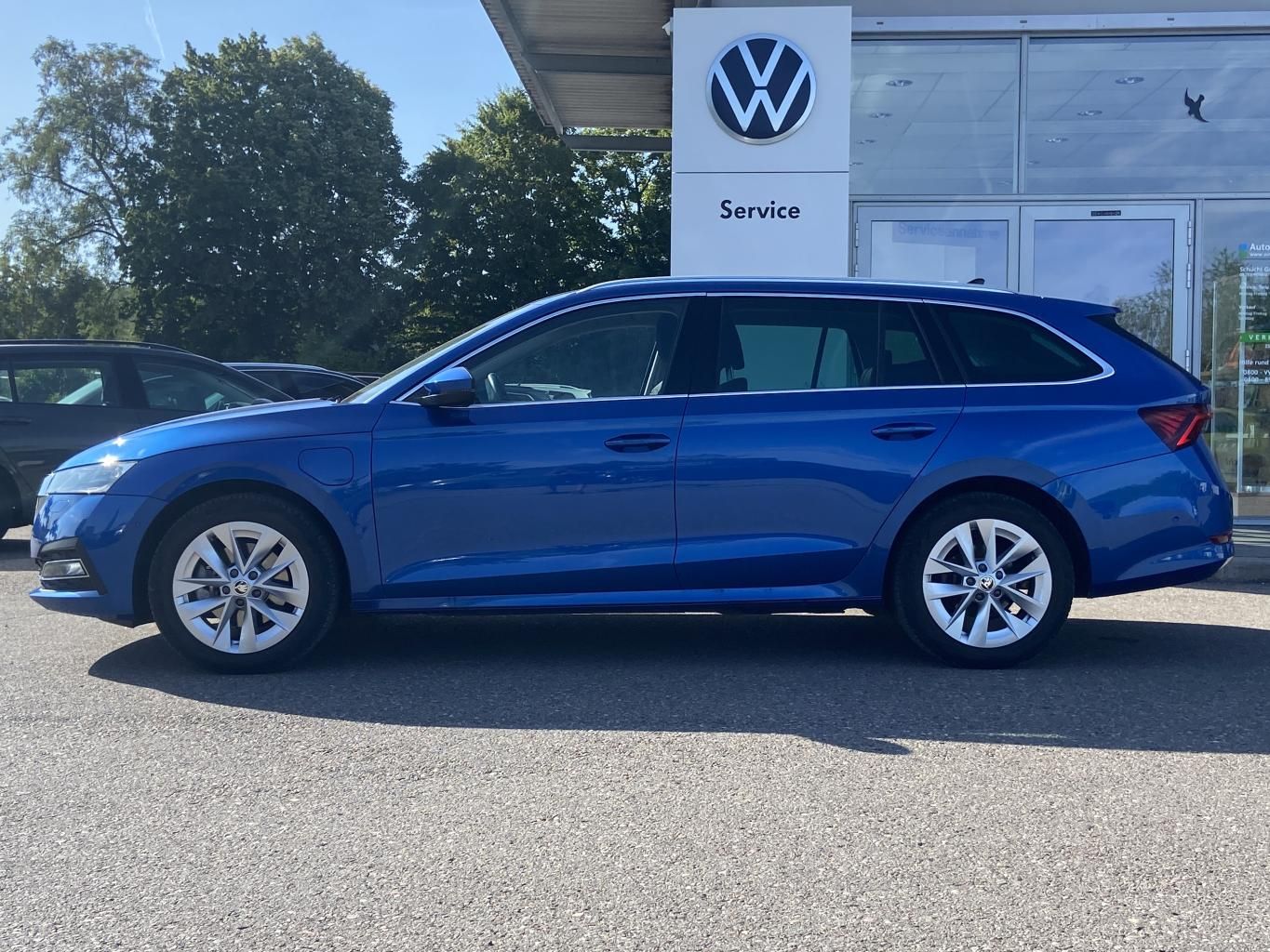 Skoda Octavia Combi iV 1.4 TSI DSG eHybrid Style HEAD- imagem 2