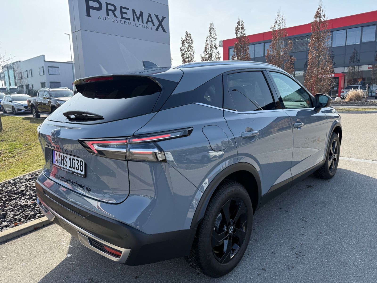 Fahrzeugabbildung Nissan Qashqai N-Connecta MHEV - Navi, 360°, Winter-P.