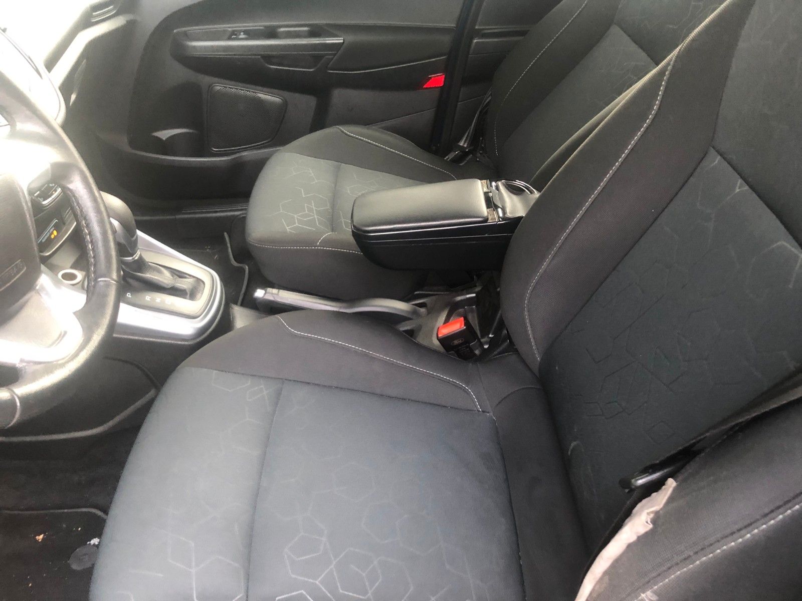 Fahrzeugabbildung Ford B-Max B-MAX Sync Edition Unfall