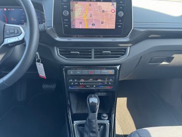 Volkswagen T-Cross - 11