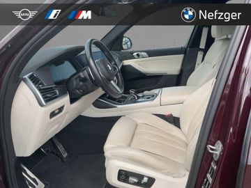 BMW X7 - 7