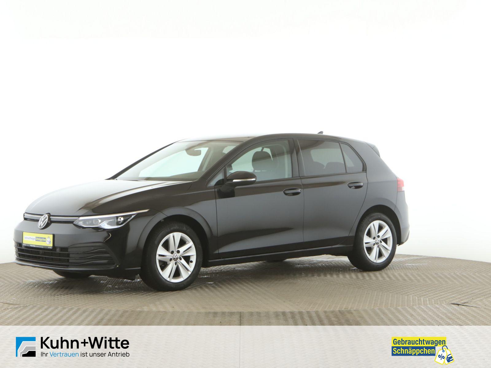 Volkswagen Golf VIII 1.5 TSI Life LED+RFK+Navi+AppleCar