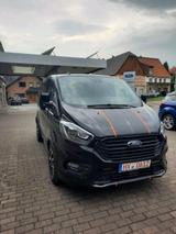 Ford Turneo Custom Sport - Ford Focus: Van