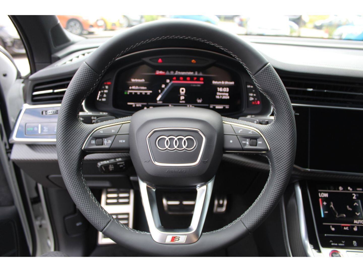 SQ7 4.0TFSI qu.Tiptr.- S-Sitze*Carbon*Pano*B&O!!