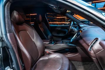 2020 Aston Martin DBX 缩略图 50