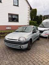 Renault Clio 1.2 Authentique Authentique - gebrauchte Renault Clio aus dem Jahr 1999
