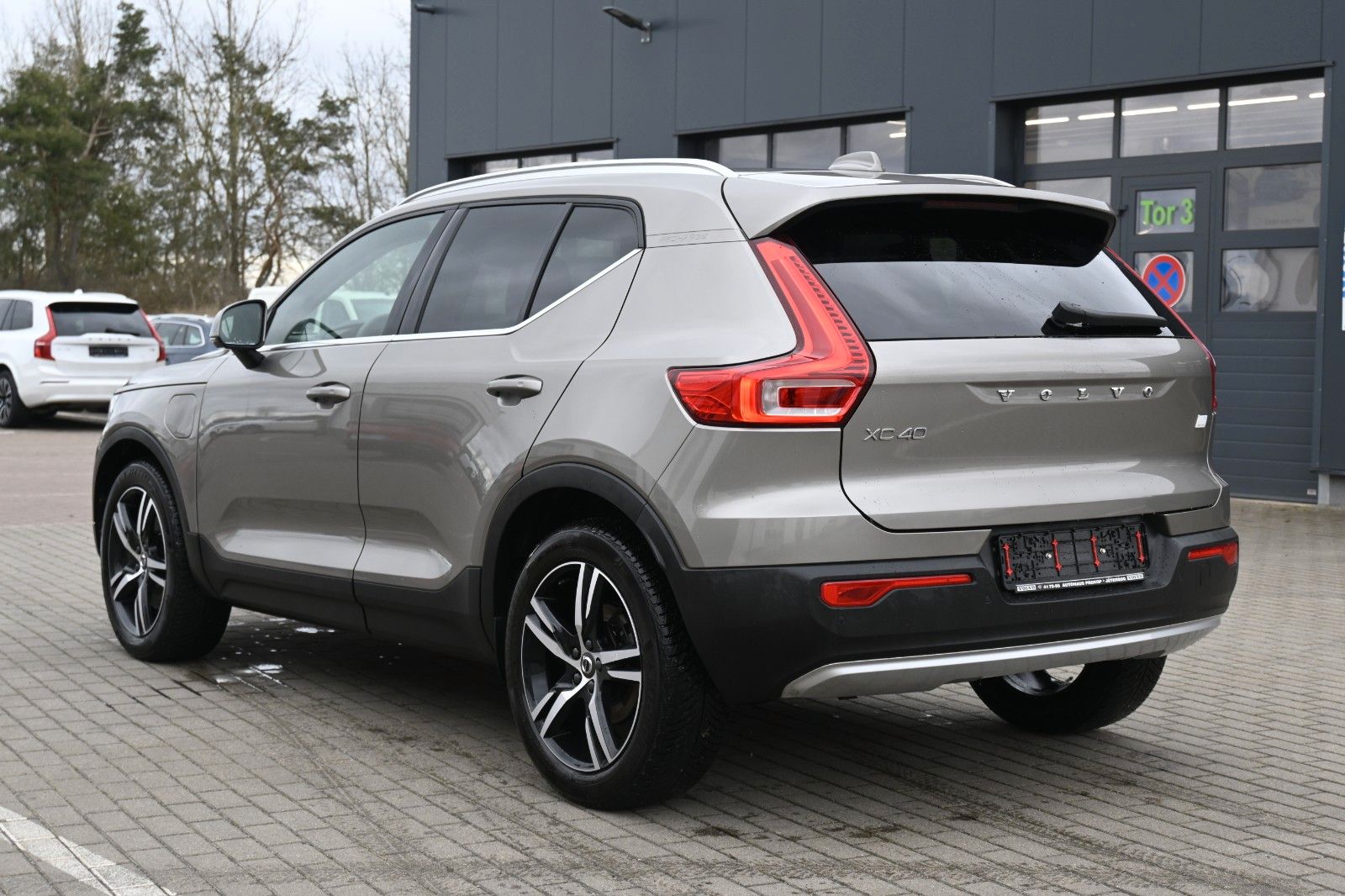 Fahrzeugabbildung Volvo XC40 T4 RC Inscription Expression*RFK*FSHZG*ACC