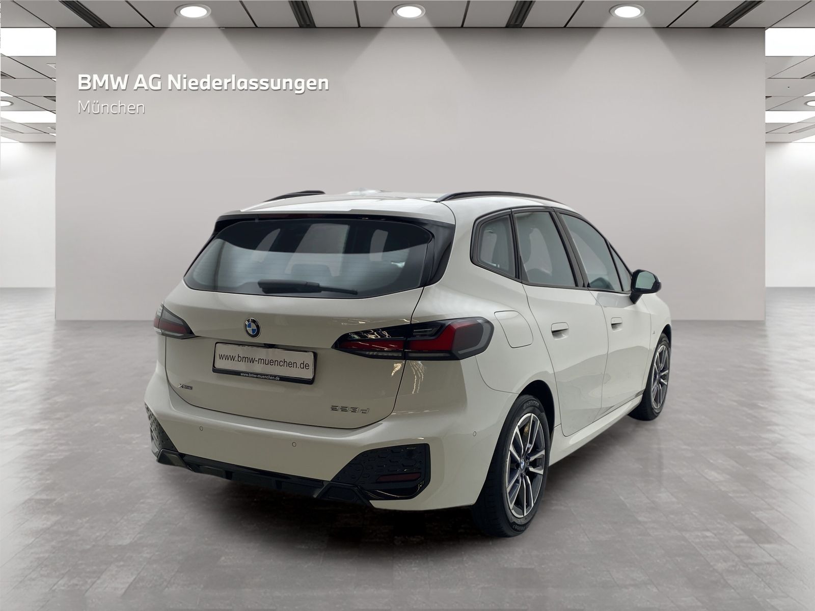 BMW 223d xDrive Active Tourer M Sport AHK Harman K foto 5