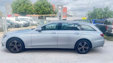 Mercedes E 220 - 8