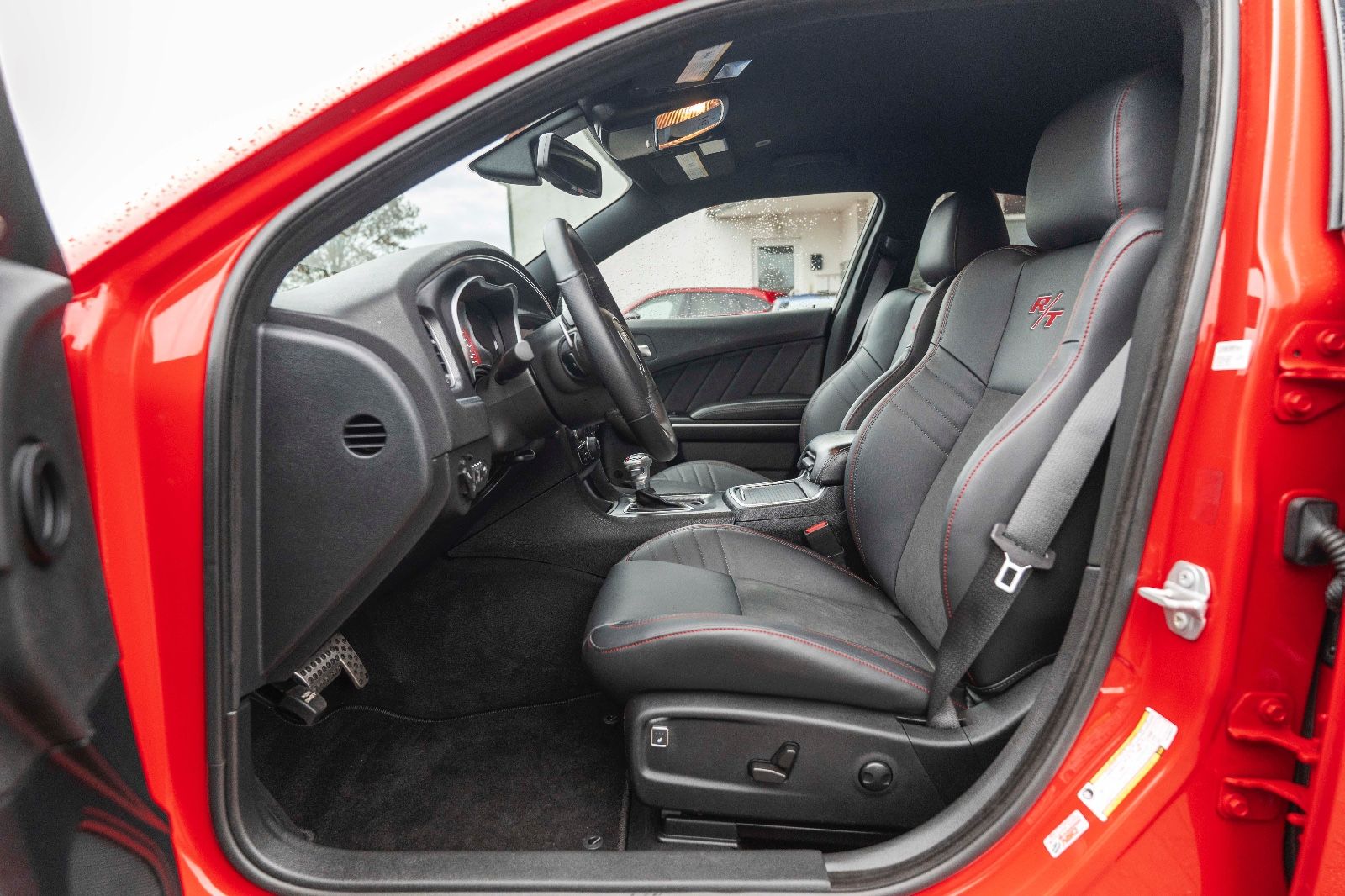 Fahrzeugabbildung Dodge Charger 5,7L R/T KAM NAV BLACKTOP CARPLAY ALPIN