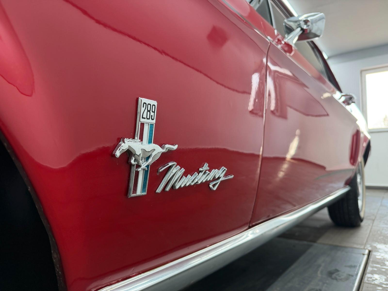 Ford Mustang Coupé 289 4.7 V8 194ch - Imatriculation collection - Flowmaster - Révision complète