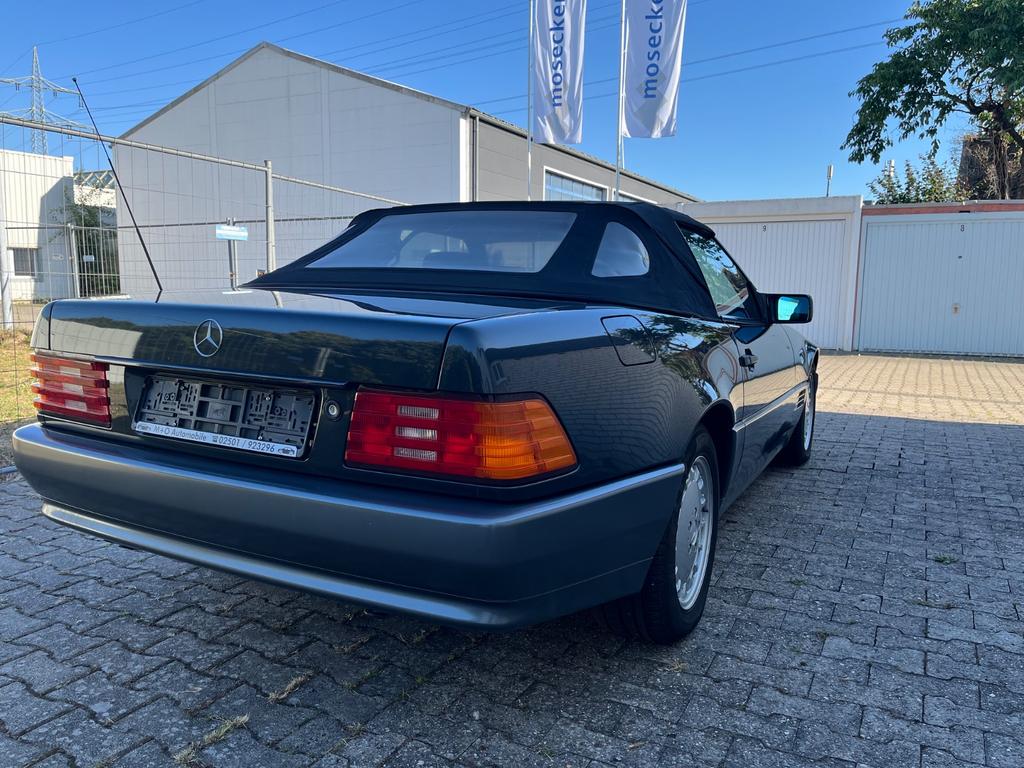 Mercedes-Benz SL 300